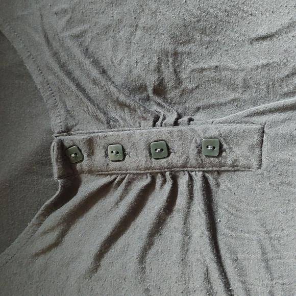 Jaclyn Smith tank top - Picture 3 of 3